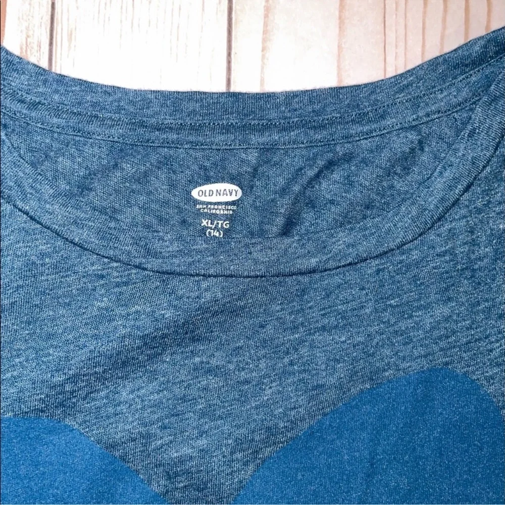 Old Navy top